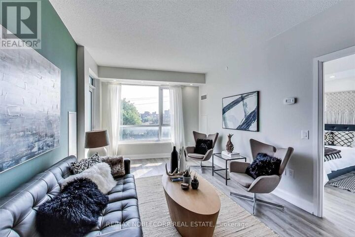 Property Photo: 2800 Keele Street 304 ON M3M 0B8