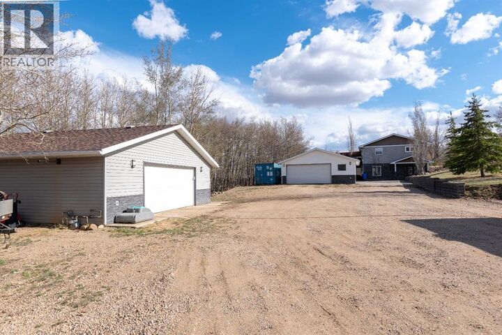 Property Photo:  484063 Rr20  AB T9V 3B5 
