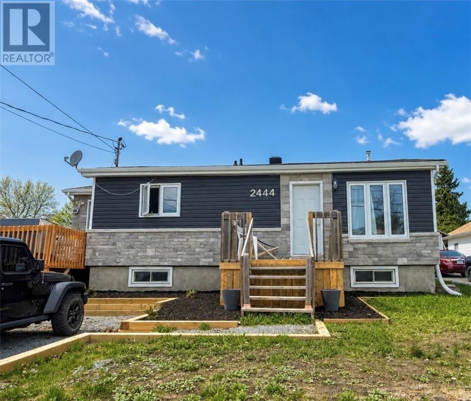 Property Photo:  2444 Lasalle Boulevard  ON P3A 2B2 