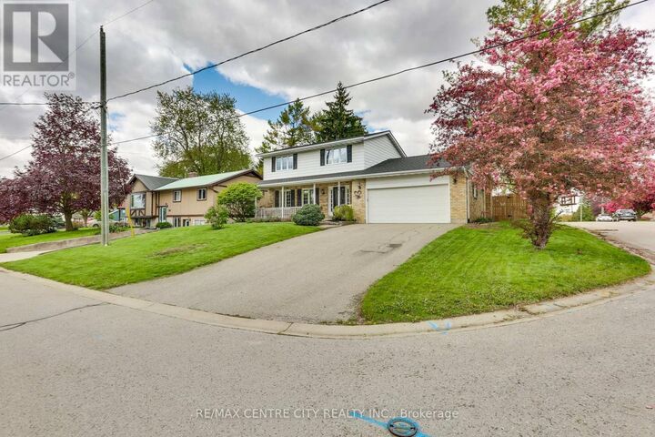 Property Photo:  240 Church Street  ON N0L 1B0 