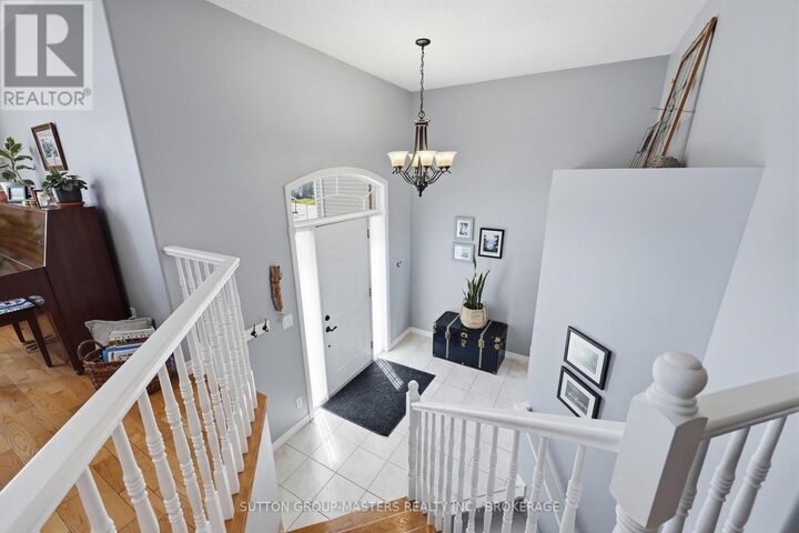 Property Photo:  668 Melrose Street  ON K7M 9G8 