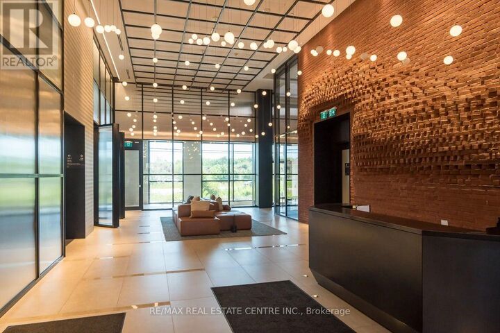 Property Photo: 3200 William Colston Avenue 914 ON L6H 7W6