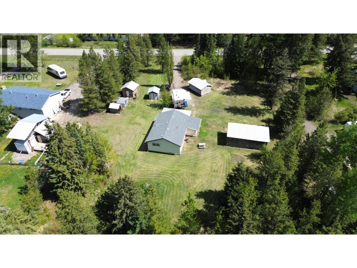 Property Photo:  3949 Schemenaur Road  BC V2J 6V1 