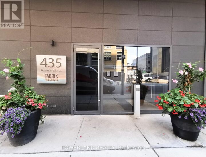 Property Photo:  435 Richmond Street West 1107  ON M5V 1X9 