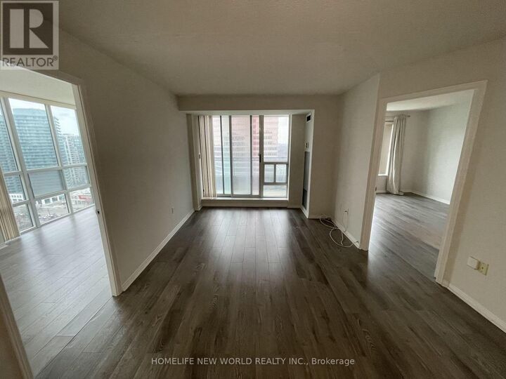 Property Photo:  1 Pemberton Avenue 2008  ON M2M 4L9 