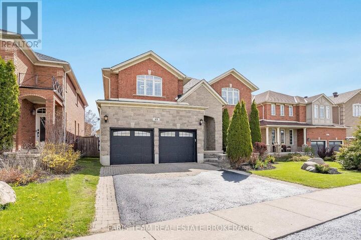 Property Photo:  49 Prince William Way  ON L4N 0Y9 