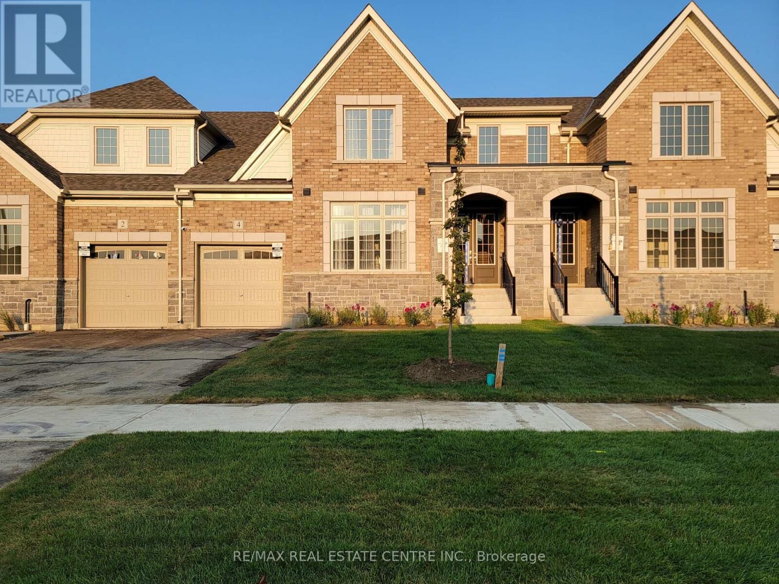 Property Photo:  4 Bayberry Drive  ON L0G 1W0 