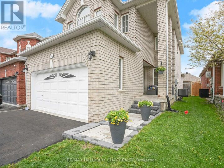 Property Photo: 16 Preston Avenue ON L9R 1Y6