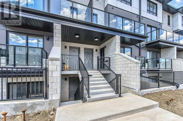 Property Photo:  410 Northfield Drive B11  ON N2L 0A6 