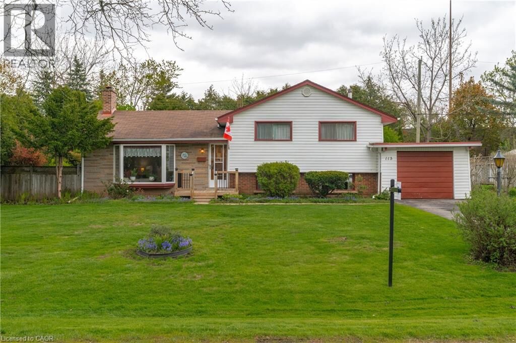 Property Photo:  115 Oneida Boulevard  ON L9G 3C7 