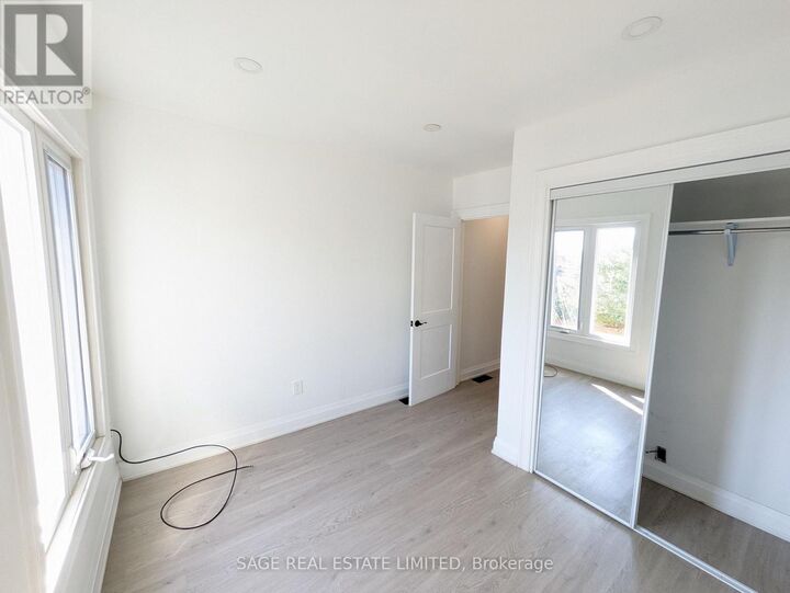 Property Photo:  1865 Davenport Road 2  ON M6N 1B9 
