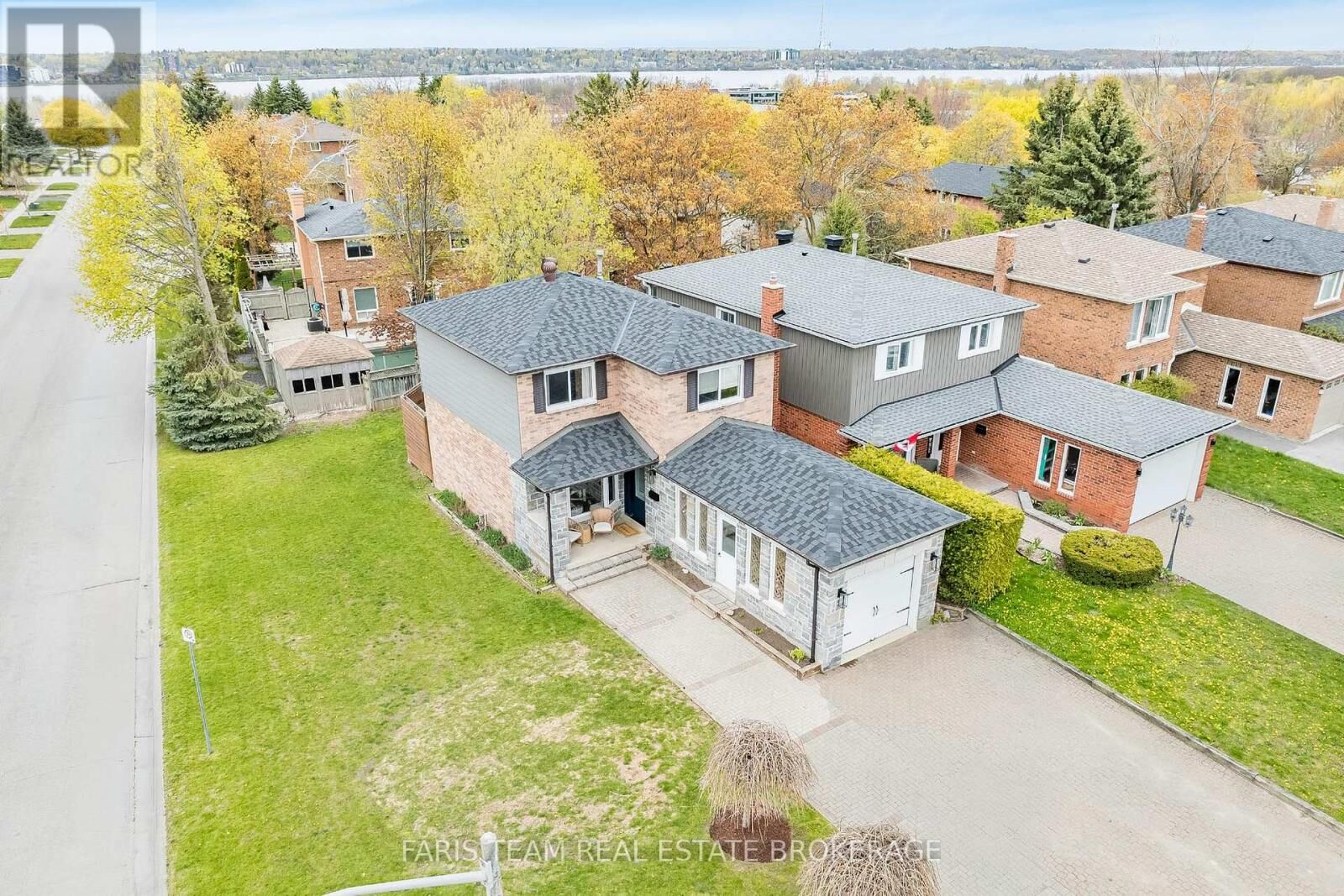 Property Photo: 67 Trillium Crescent ON L4N 6H6