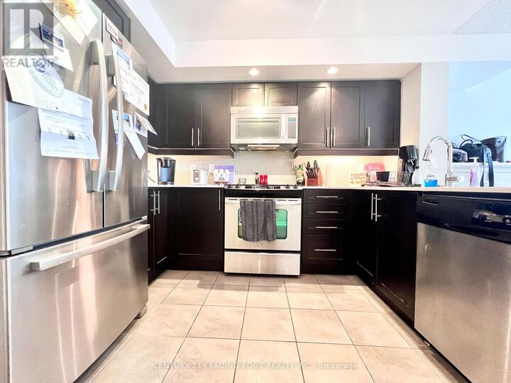 Property Photo: 75 East Liberty Street 1002 ON M6K 3R3
