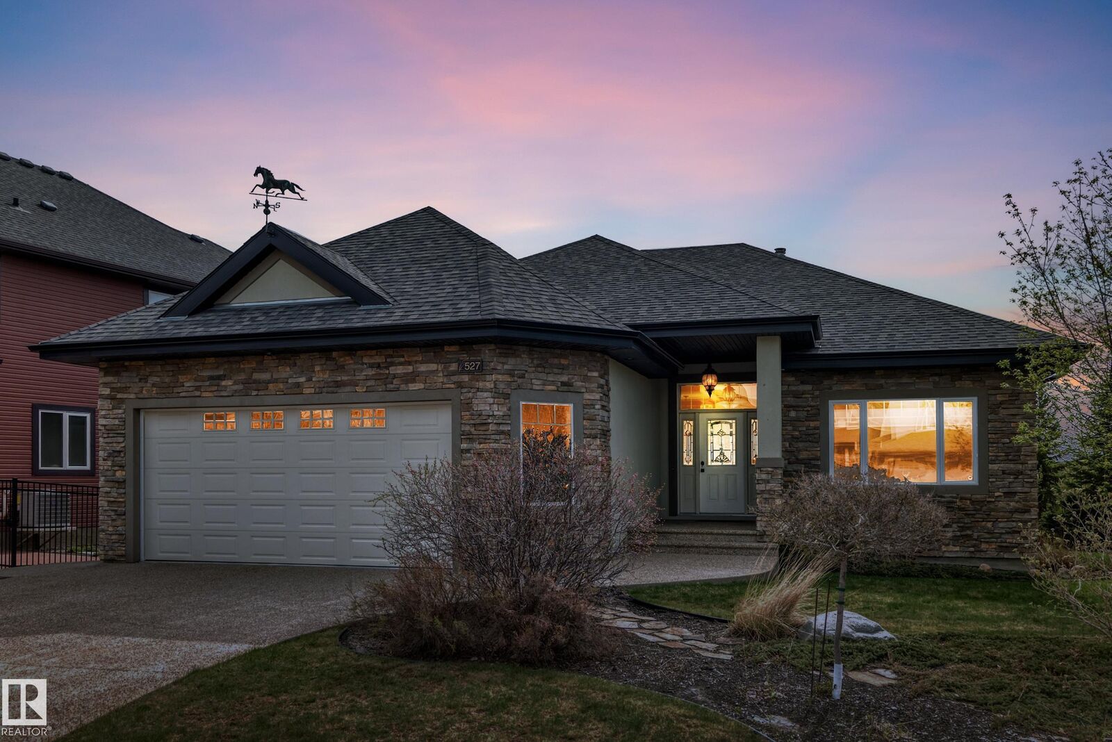 Property Photo:  527 Callaghan Point(E) SW  AB T6W 0G4 