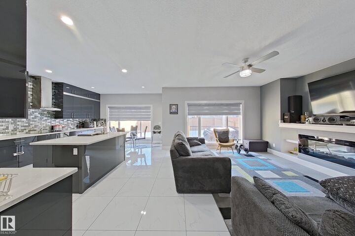 Property Photo: 3107 13 Avenue NW AB T6T 0Z3