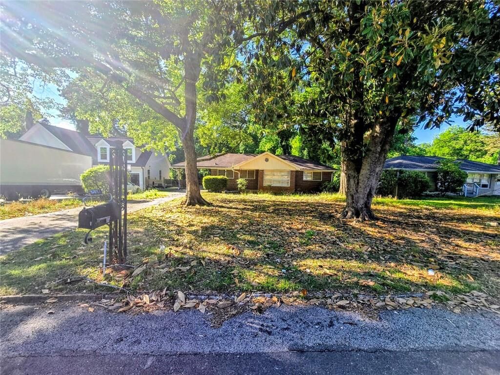 Property Photo:  3066 Glendale Court  GA 30032 
