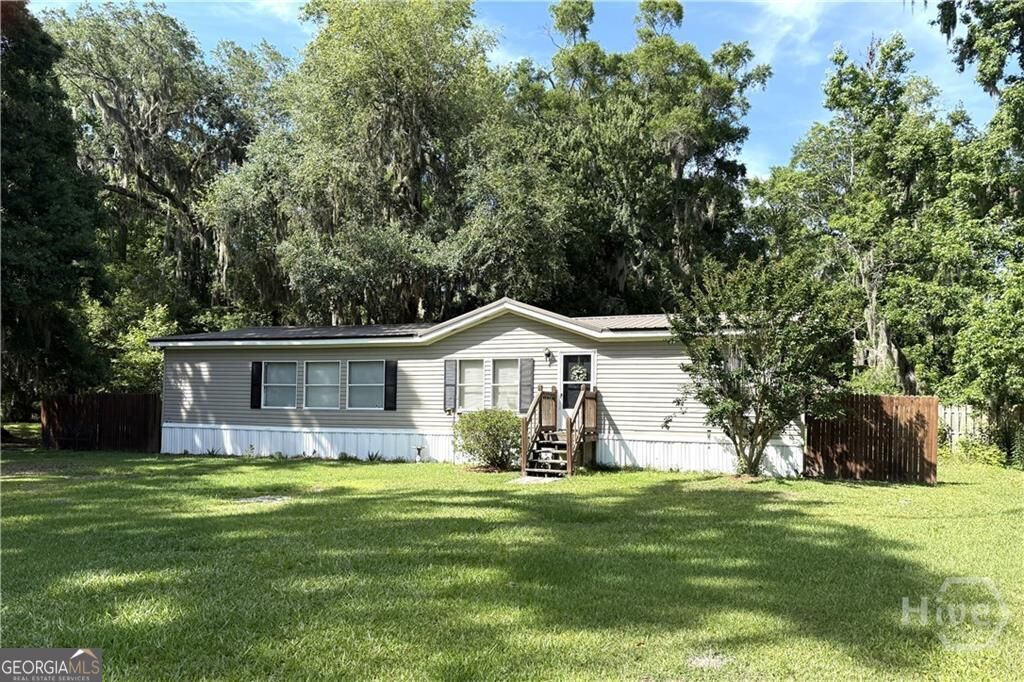 Property Photo:  117 Jill Trace  GA 31525 