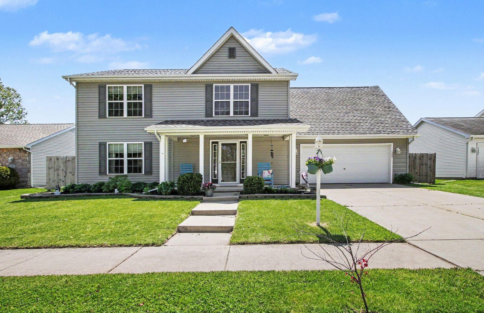 Property Photo:  1385 Reading Street  IN 46385 