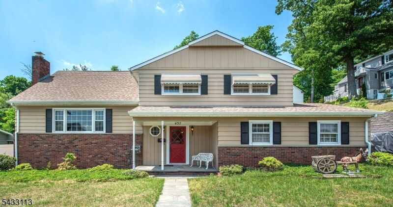 Property Photo: 437 Southside Ave NJ 07508