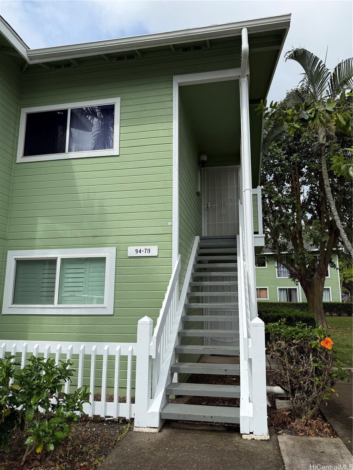 Property Photo:  94-711 Meheula Parkway 59D  HI 96789 