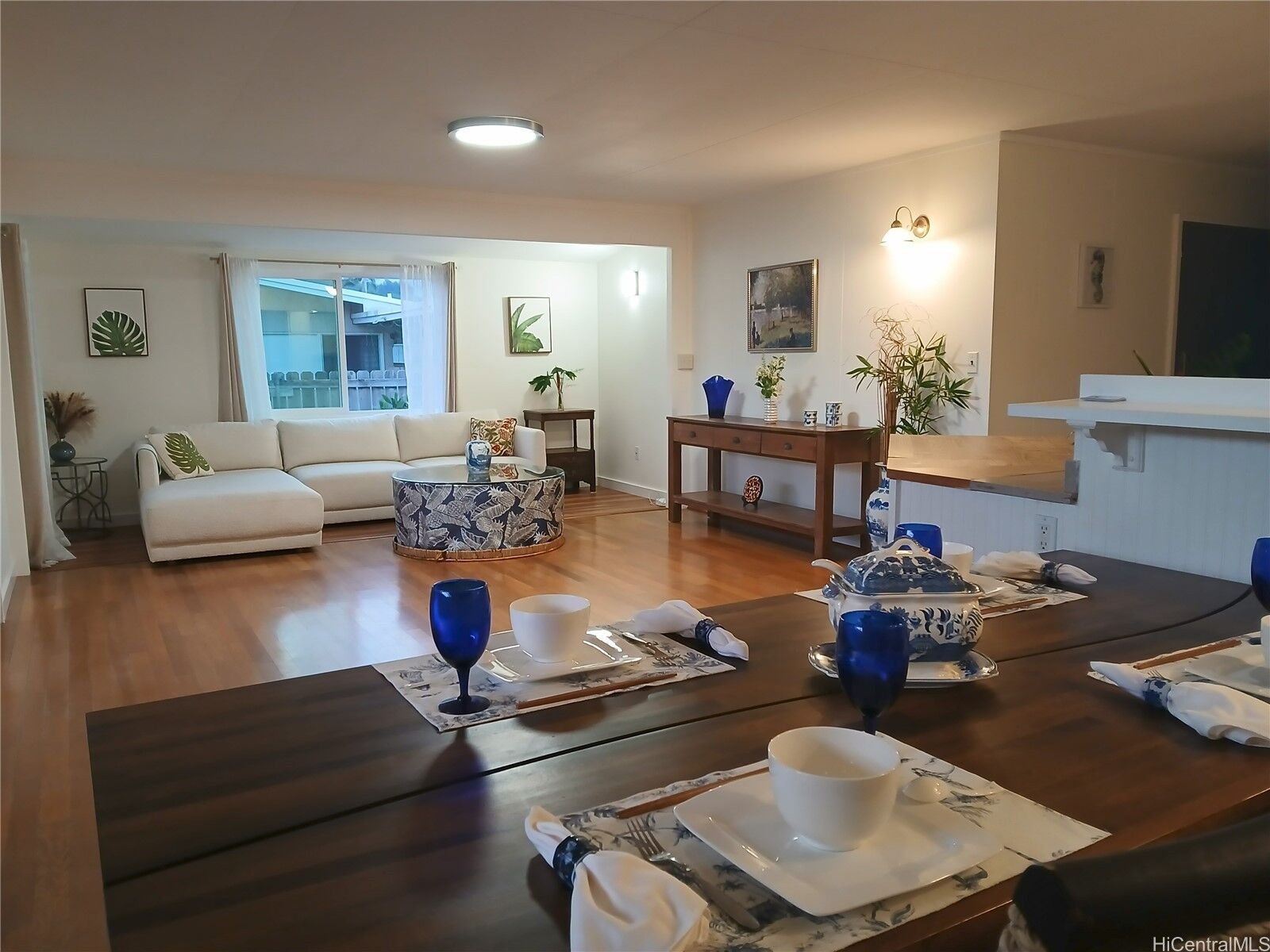 Property Photo:  614 Ululani Street  HI 96734 