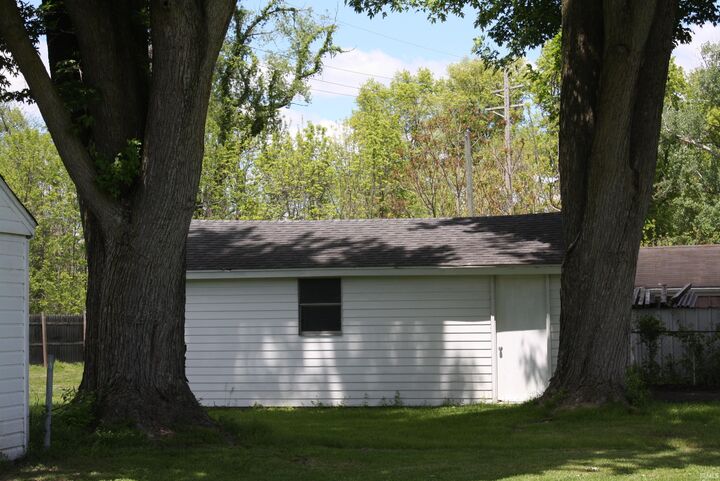 Property Photo:  3322 Vesey Avenue  IN 46809 
