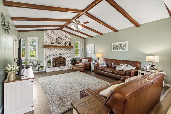 Property Photo: 152 Virginia Drive KY 40475