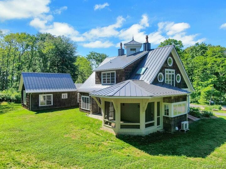 Property Photo:  120 Dashville Road  NY 12561 