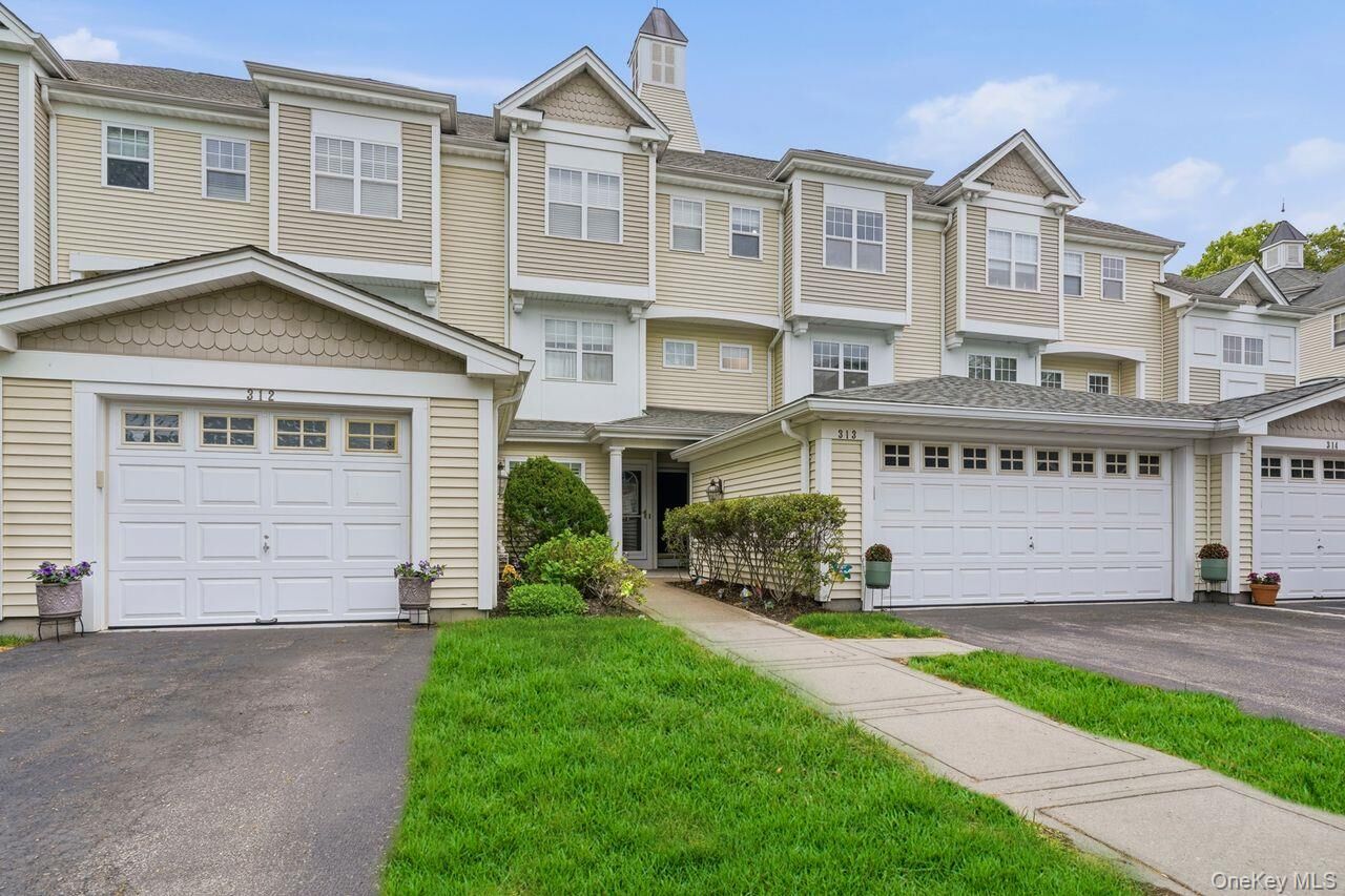 Property Photo:  324 Viewpoint Terrace  NY 10566 