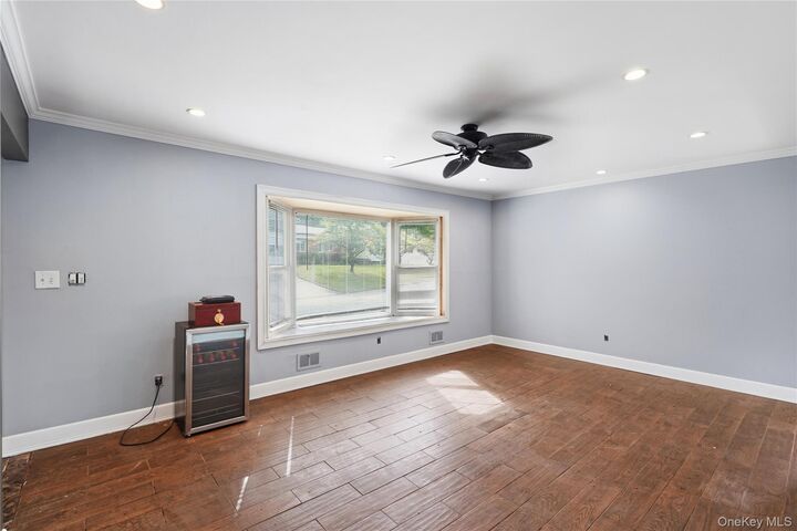 Property Photo:  9 Walter Drive  NY 10980 