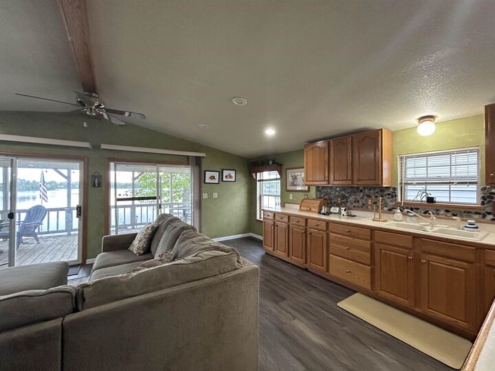 Property Photo: 1750 Pratt Lake Road MI 48624