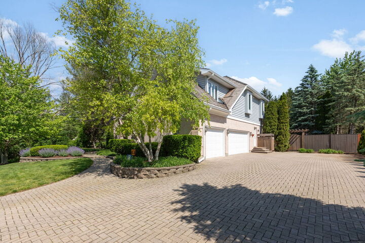 Property Photo: 320 Camelot Lane IL 60048