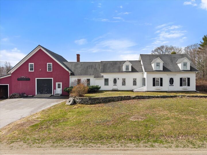 Property Photo: 96 Weymouth Road ME 04952
