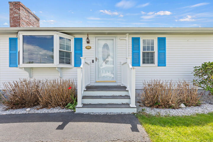 Property Photo:  20 Wilson Street  ME 04005 