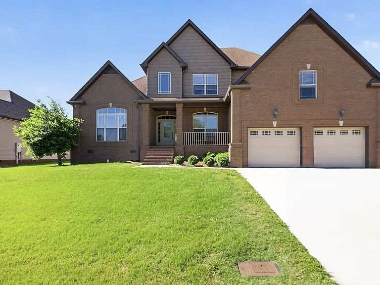 Property Photo: 1508 Green Grove Way TN 37043