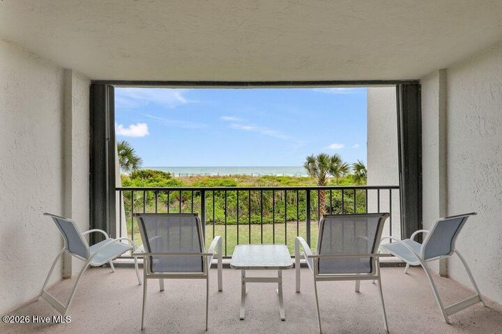 Property Photo:  95 S Lumina Avenue Unit 1B  NC 28480 