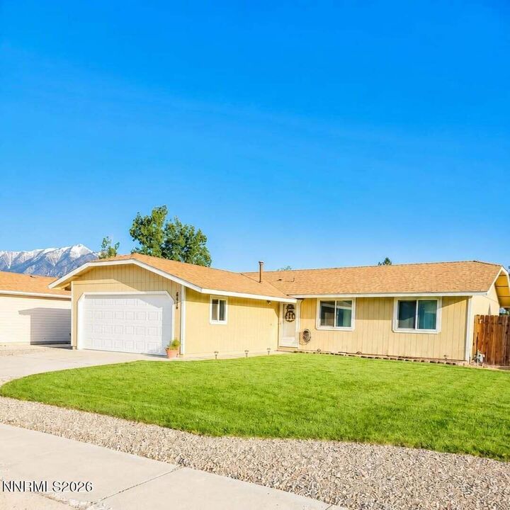 Property Photo: 646 Carmel Way NV 89460