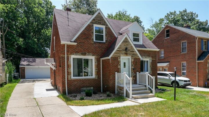 Property Photo:  24420 Glenbrook Boulevard  OH 44117 