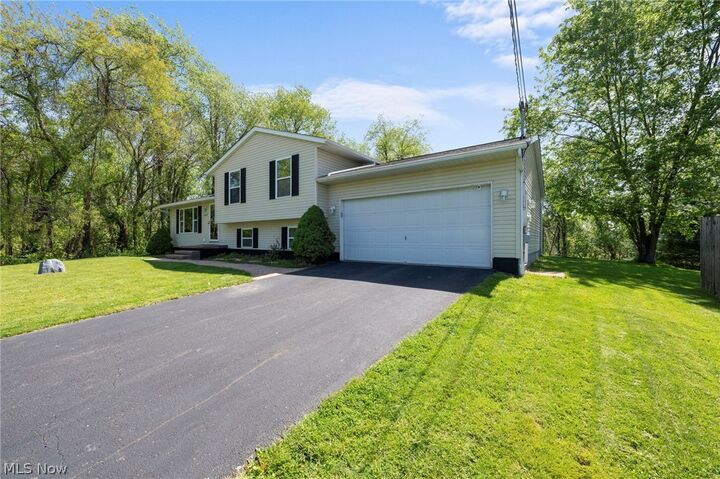 Property Photo:  4602 High Mill Avenue NW  OH 44647 