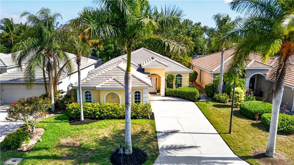 Property Photo:  9863 Colonial Walk N  FL 33928 