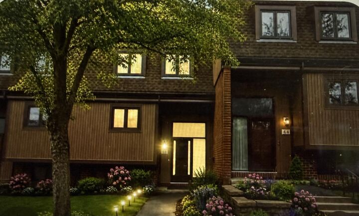 Property Photo: 46 Hanover Court NS B3M 3K6