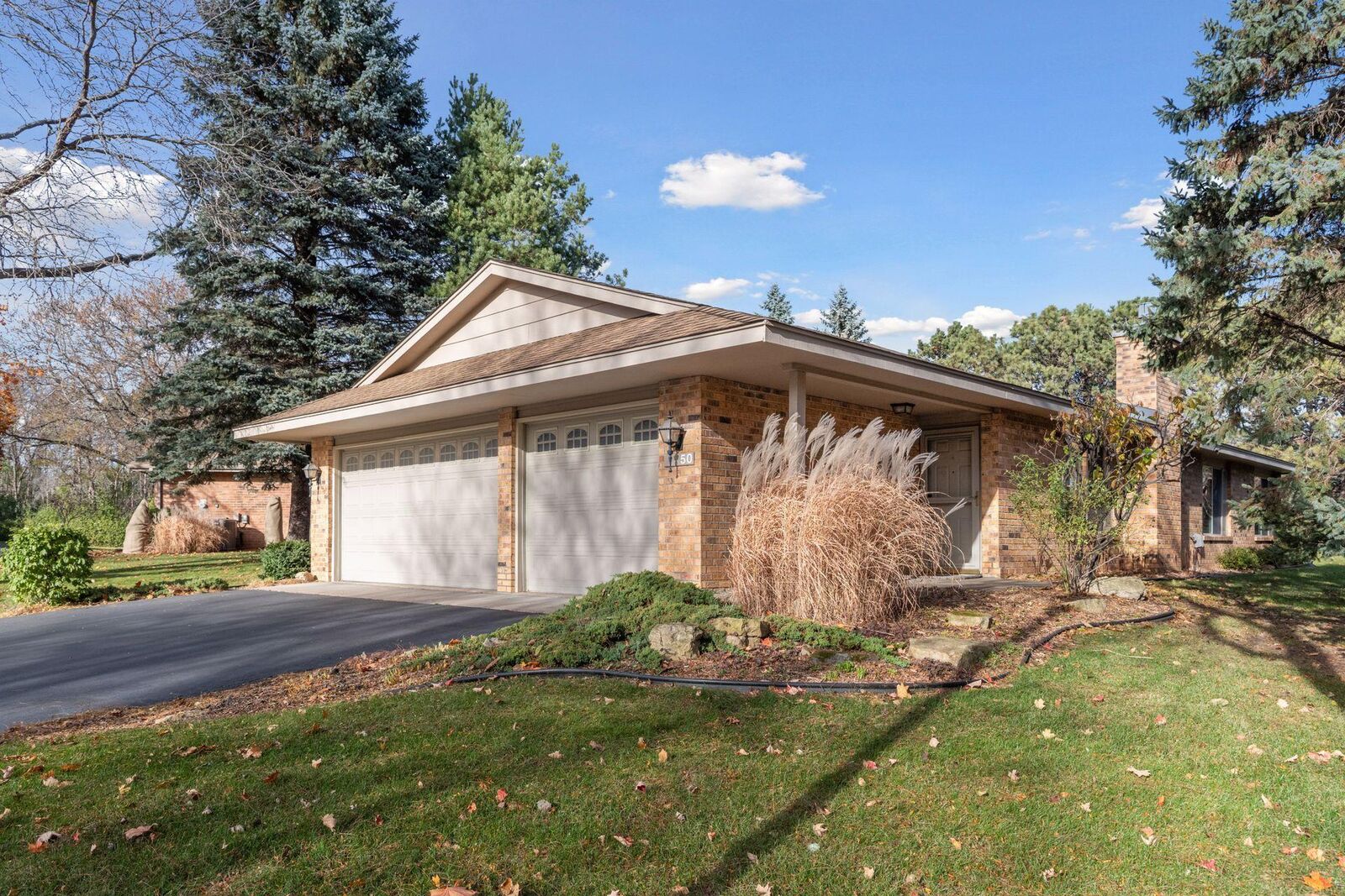Property Photo:  50 Kimberly Lane N  MN 55447 