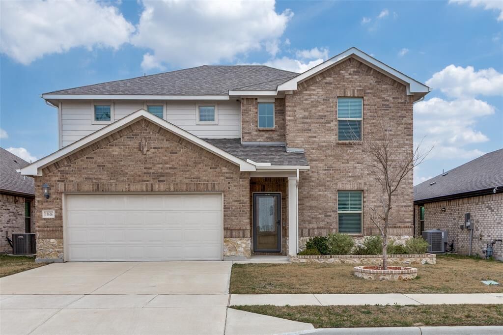 Property Photo:  10616 Tonkala Drive  TX 76179 