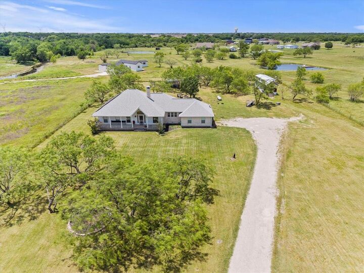 Property Photo: 5476 County Road 2646 TX 75189