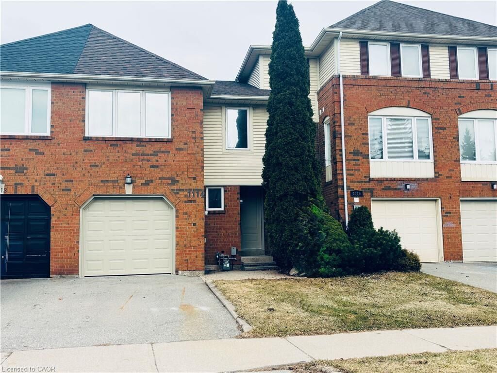Property Photo:  1114 Lindsay Drive  ON L6M 3B4 