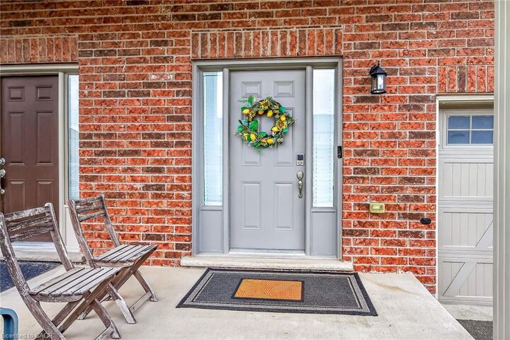 Property Photo:  167 Lormont Boulevard  ON L8J 0K2 