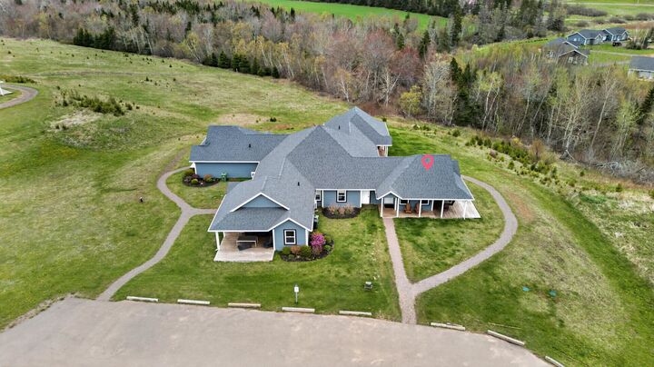 Property Photo:  211 Schoolhouse Lane 68  PE C0A 1N0 