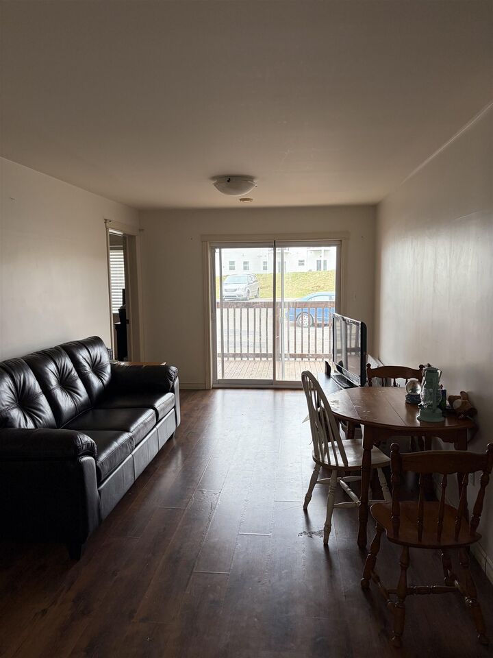Property Photo:  2 Elena Court 7  PE C1C 0B2 