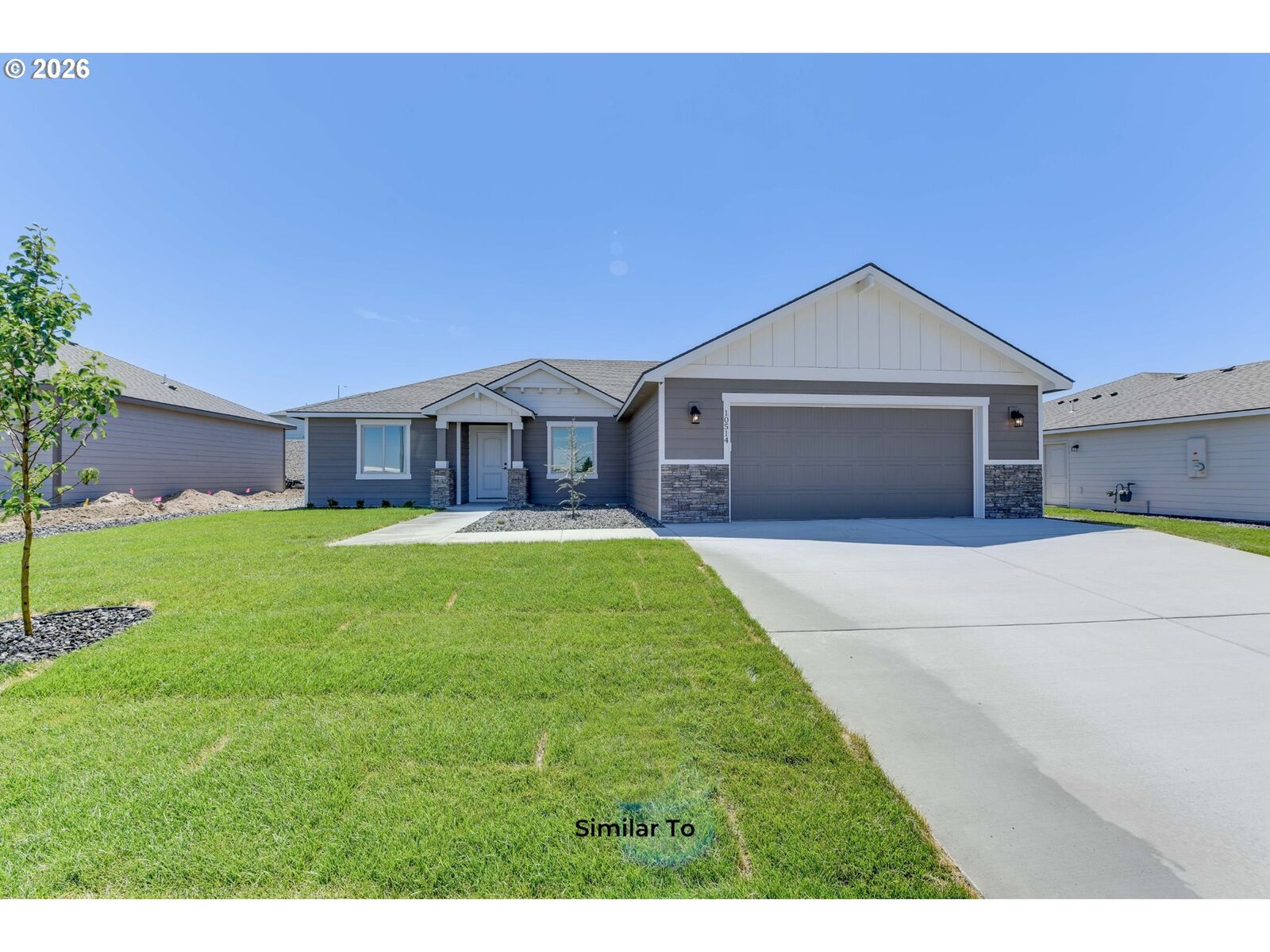 Property Photo:  227 SW Goldfinch Ln  OR 97818 