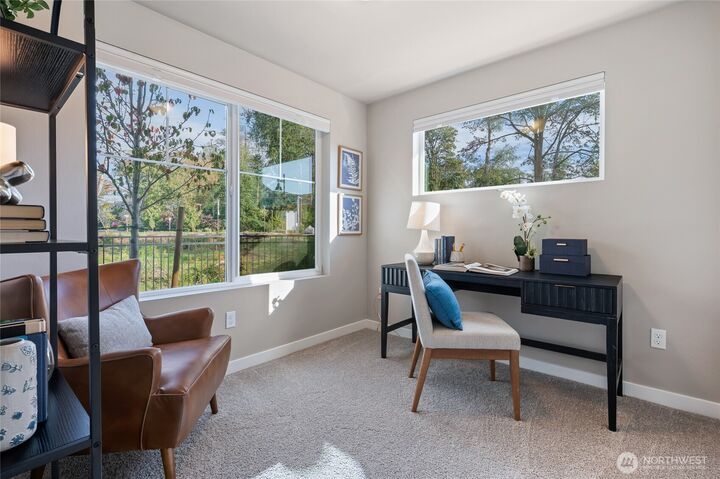 Property Photo: 14424 Madison Way C5 WA 98087